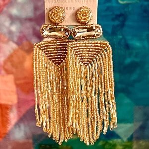 🌺🎉HP🎉🌺 NWT Anthropologie Deepa Gold Beaded Fringe Chandeliers